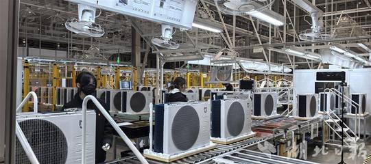 人均100元、總額超14萬！小米武漢工廠開工紅包直達(dá)一線車間